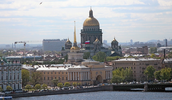 ФСБ начала обыски в комитете по строительству Петербурга