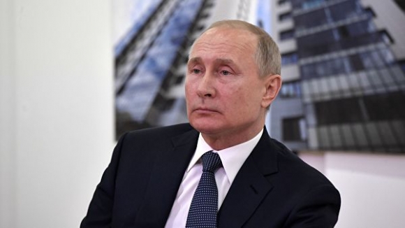 Путин выступил за устранение админбарьеров в строительстве
