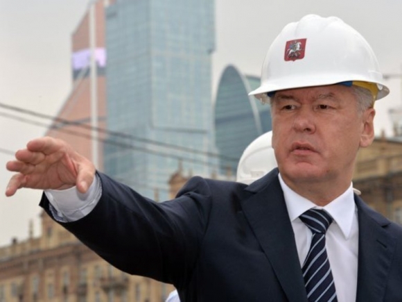 Собянин призвал не снижать темпов строительства жилья и инфраструктуры в столице