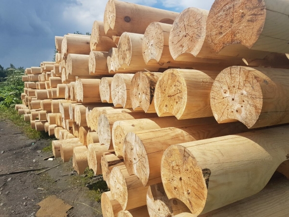 Цены на древесину в России снизились на 10-12% от пиковых значений