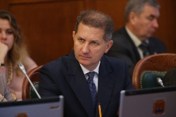 Михаил Викторов: <br />
Минстрой просит <br />
заморозить цены