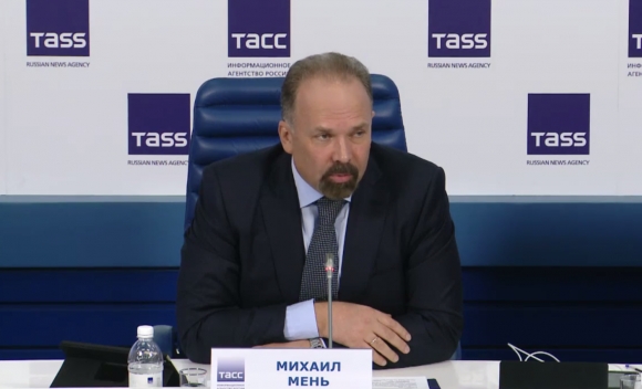 Михаил Мень – о жилье, лифтах, долевом строительстве и вечерних маршах для СРО