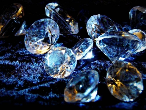 Разметку с шариками Swarovski нанесут на дороги Минской области
