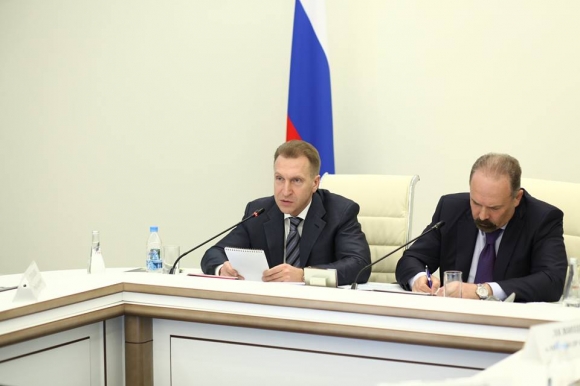 Игорь Шувалов призвал Минстрой не забывать про адмбарьеры – иначе будут выводы