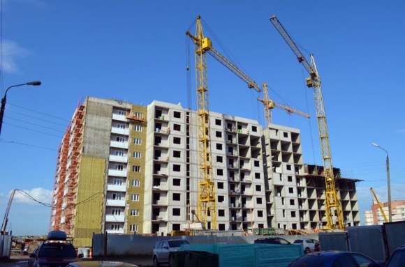 В Екатеринбурге количество замороженных строек сократилось на треть