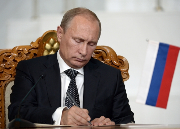 Уволен глава управления капстроительства управделами президента