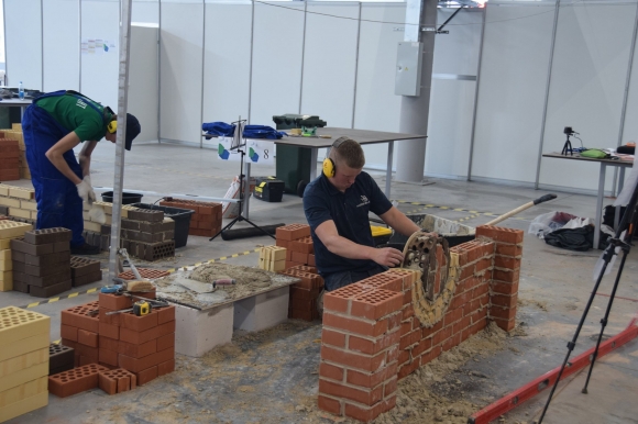 Молодые строители приступили к выполнению задания чемпионата WorldSkills Russia – 2019