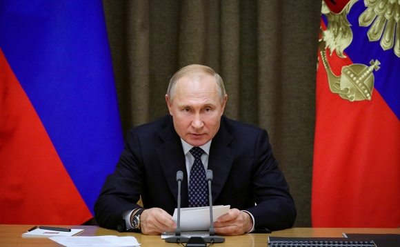 Путин подписал закон о защите добросовестных покупателей недвижимости