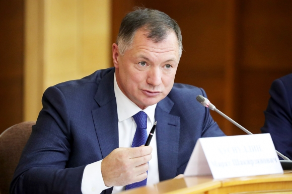 Хуснуллин поручил регионам освоить средства на дорожные работы до 1 декабря 2021 года