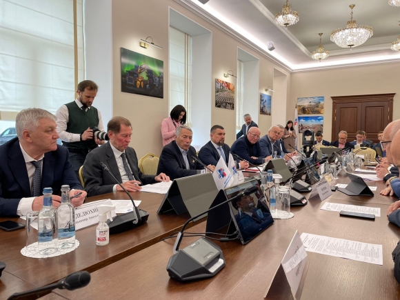 Зависимость строительной отрасли России от импортного оборудования и сырья фатальна