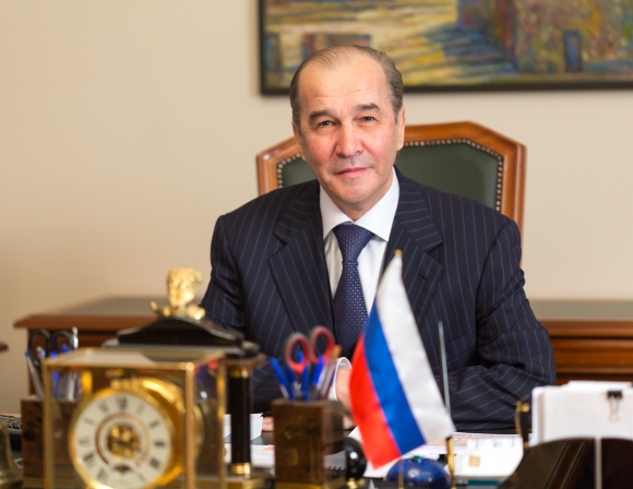 Анвар Шамузафаров: Пусть 2023 год станет годом новых профессиональных побед!

