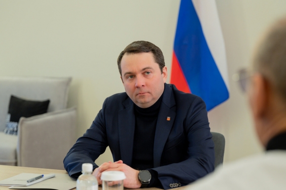 На губернатора Мурманской области Андрея Чибиса напали с ножом