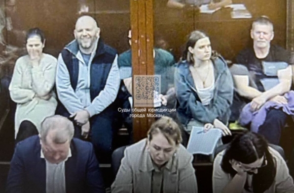 Суд в Москве оставил под арестом судебно-строительных экспертов за мошенничество