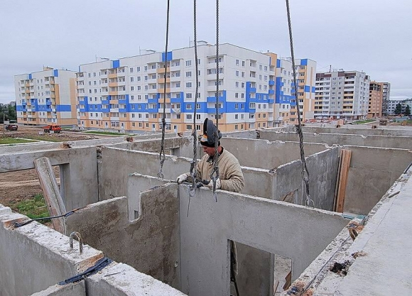 Мораторий на штрафы застройщикам за срыв сроков ввода жилья продлен на год