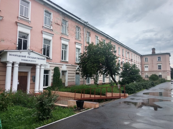 Старое здание Вологодского педагогического университета восстановят под отель